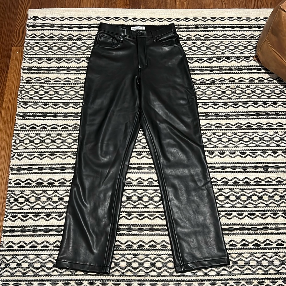 90’s Straight Ultra High Rise size 4/27